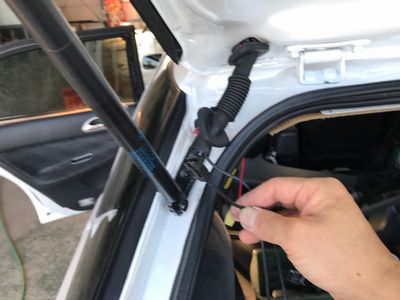 �n�i�u�T�I�[�g